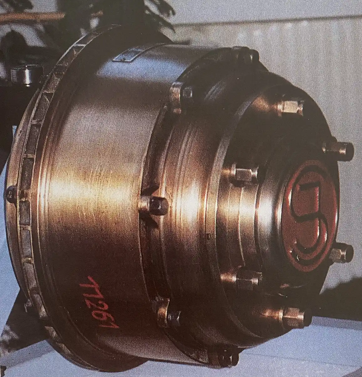 Sousedíkův nábojový elektromotor